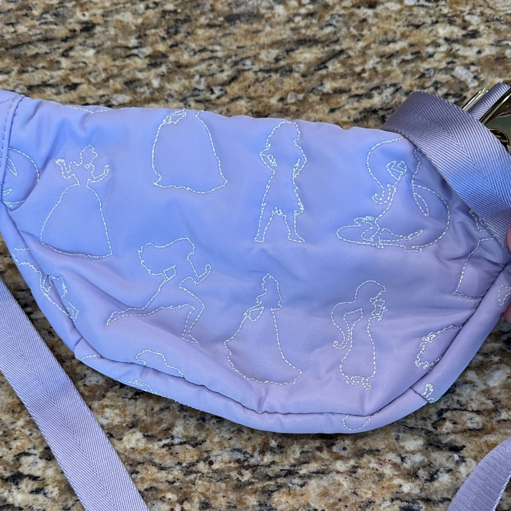 LIKE NEW Stoney Clover Lane Disney Princess Regular Fanny Pack - Picture 4 of 5